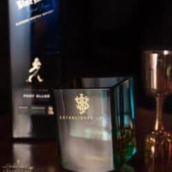 Vaso de whisky Johnnie Walker Blue mareado