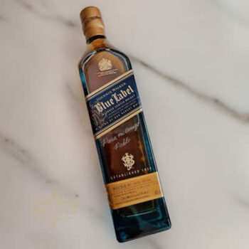 Botella whisky Johnnie-Walker Blue Grabada