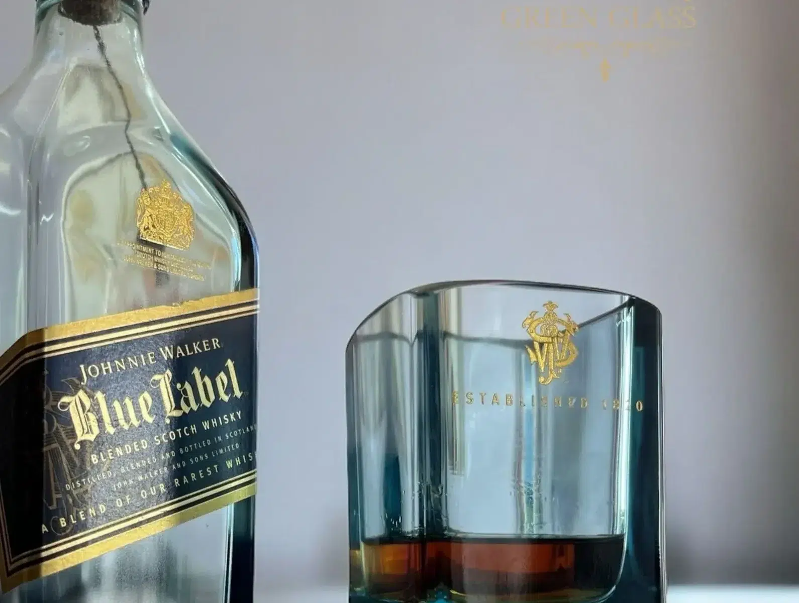 Vaso artesanal de whisky Johnnie Walker edición Green Glass EXTREME